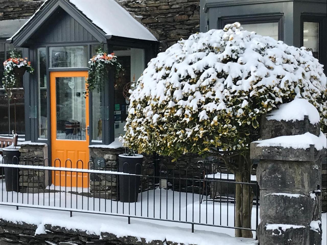 Holly Lodge Guest House With Free Off Site Health Club Windermere Exterior foto