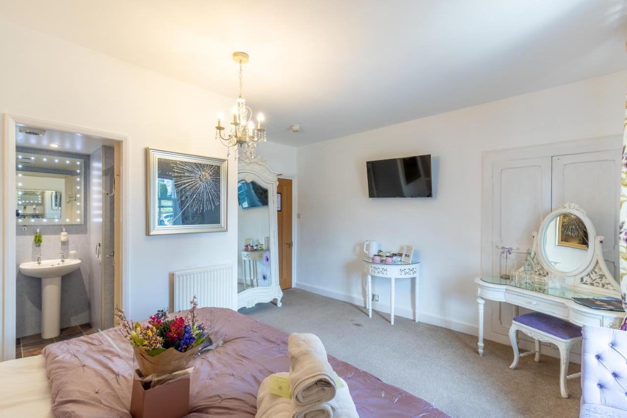 Holly Lodge Guest House With Free Off Site Health Club Windermere Exterior foto